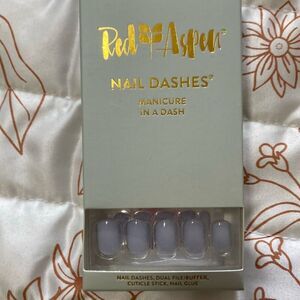 Red Aspen Nail Dashes Soft Gray, Latendra NWT (K27)